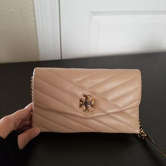 Tory Burch Handbags - Tory Burch Quilted Crossbody Bag in Beige